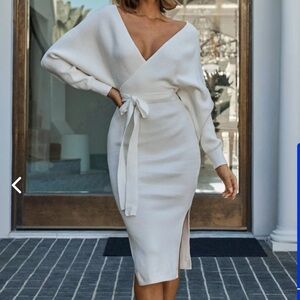 Morning Lavender Sweater dress with bubble sleeve belted